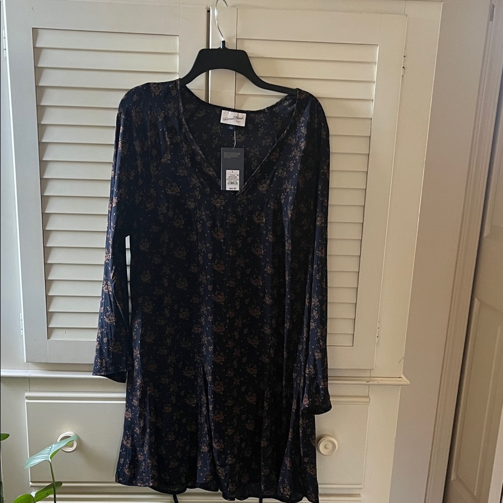 Universal Thread Navy Floral Dress